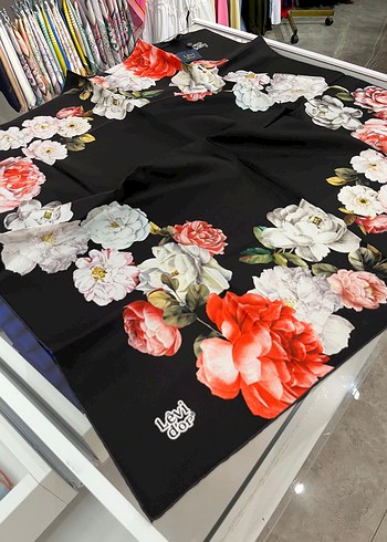 Levidor Twill İpek Eşarp
