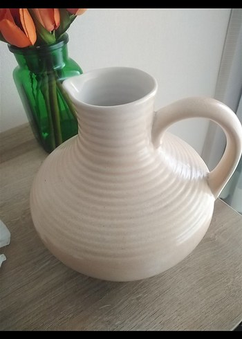 Beyaz Pastel Seramik Vazo
