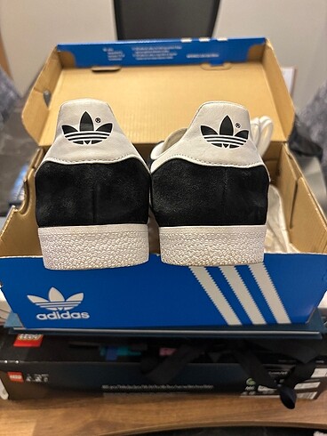 37 Beden siyah Renk Adidas gazelle