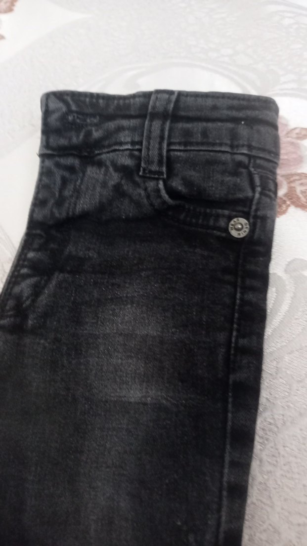 Erkek Çocuk Siyah Dar Kesim Kot Pantolon - Görsel 2