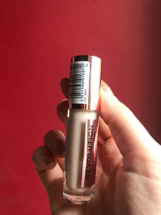 Revolution Concealer C2 rengi