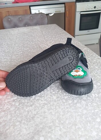 27 Beden siyah Renk Erkek çocuk