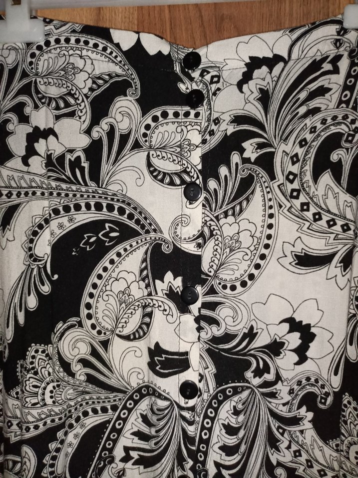 Desenli Siyah Beyaz Midi Etek - Görsel 2