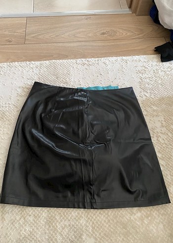 LC Waikiki Kadın Siyah Deri Etek