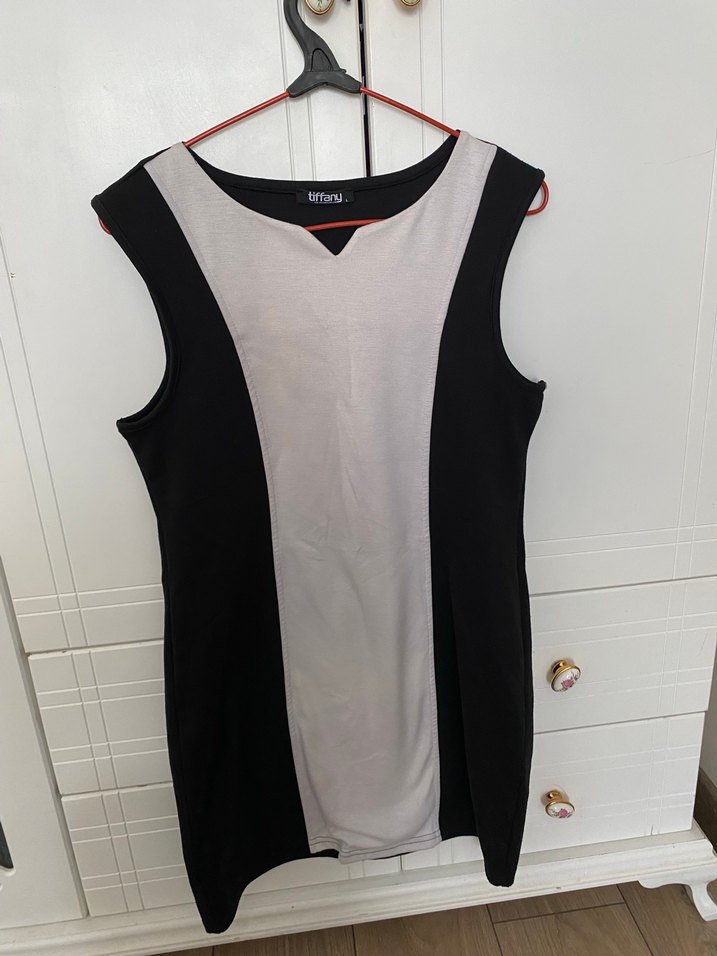 V Yaka ofis elbisesi - Görsel 2