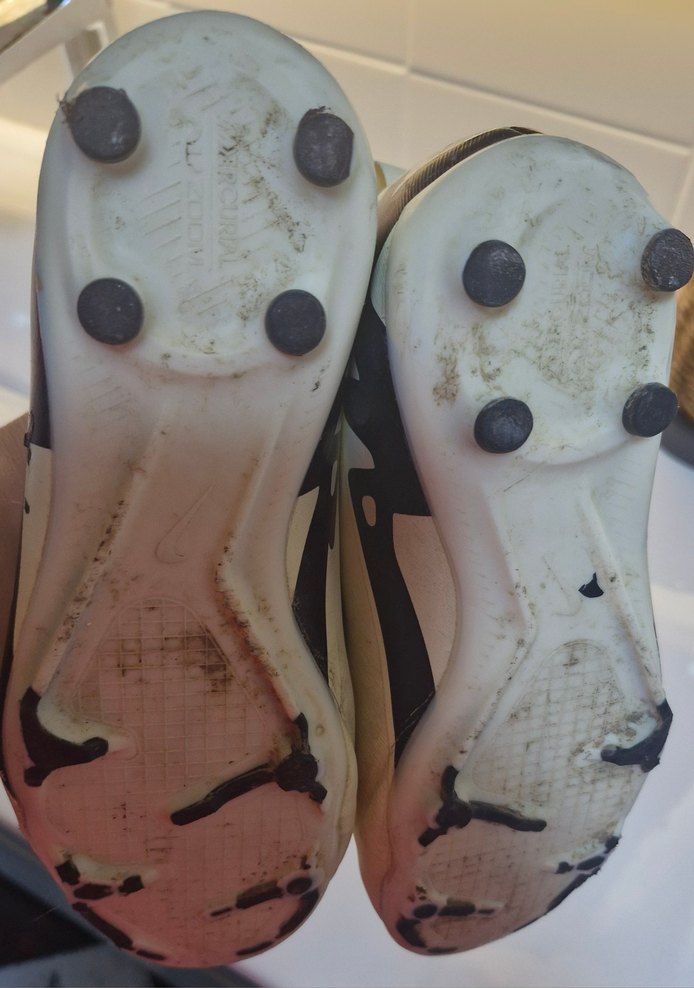 Nike Air Max Plus krampon - Görsel 3