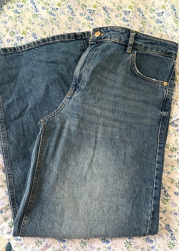 LC Waikiki Bol Paca Jean