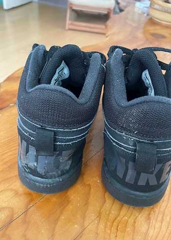 Nike Siyah Velcro Basketbol Ayakkabısı