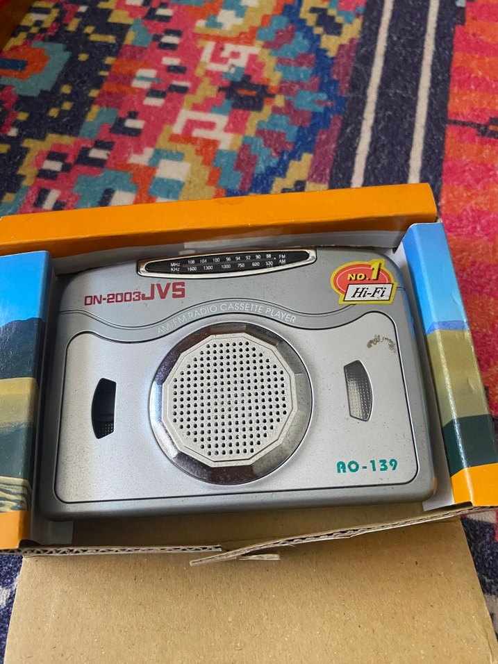 Renkli Taşınabilir Kaset Çalar - Görsel 2