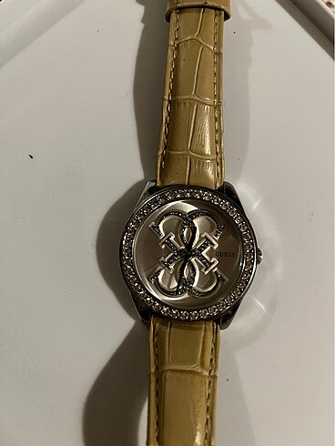 GUESS ORJİNAL TAŞLI SAAT