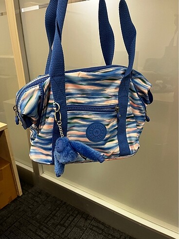 Kipling ultra hafif mavi renkli çanta