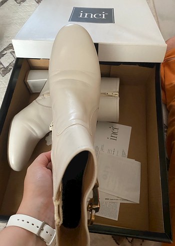 İnci Bej Tokalı Kadın Blok Topuklu Bot - Görsel 5