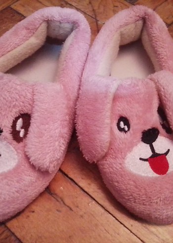 Kız Çocuk Pembe Peluş Ev Terliği