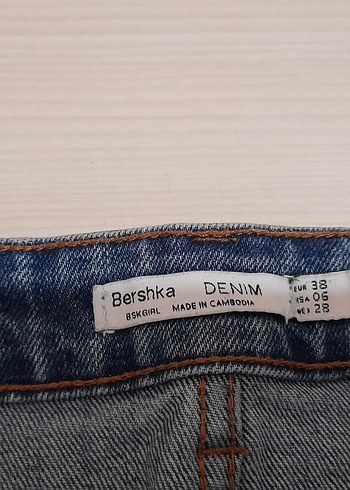 38 Beden Bershka Kadın Kot Pantolon - Görsel 7