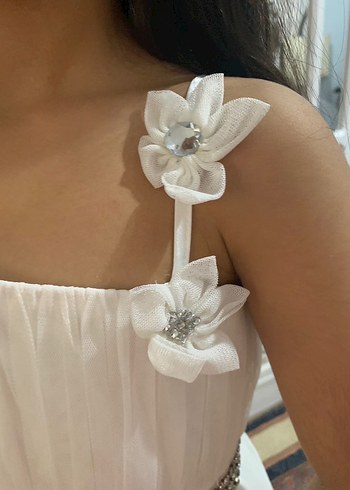 Beyaz Nakışlı Klasik Kız Çocuk Elbisesi - Görsel 5