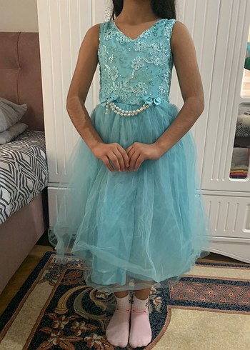 Mavi Nakışlı Şeffaf Kapüşonlu Kız Elbisesi - Görsel 4