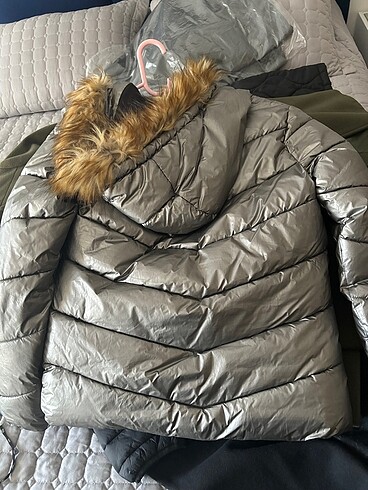 36 Beden Şişme mont