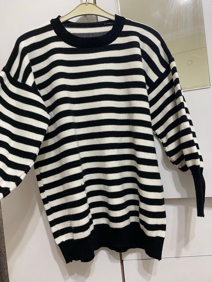 Kadın Beyaz Siyah Çizgili Örgü Triko - Görsel 2