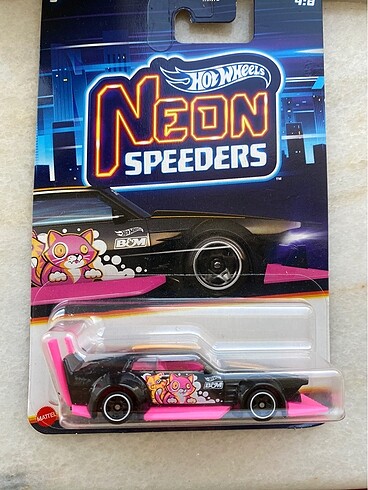  HOT WHEELS NEON SPEEDERS MAD MANGA