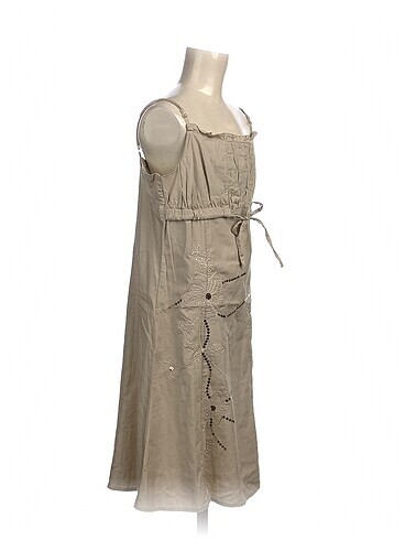 Vintage Love PreLoved Kısa Elbise %70 İndirimli.