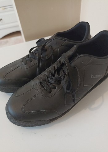 Hummel Siyah Bağcıklı Spor Ayakkabı