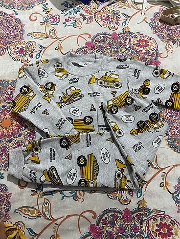 Zara kids pijama takımı