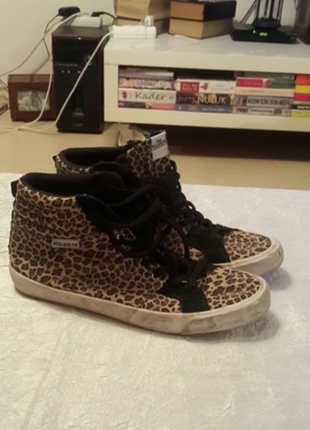 Pull and Bear şirin sneaker 41 NUMARA