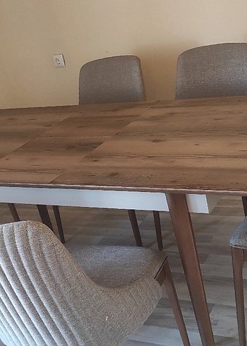  E.L.F 6 kişilik yemek masası
