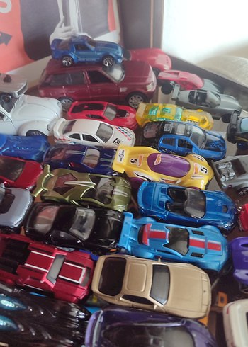  Beden Renk Hot Wheels arabalar