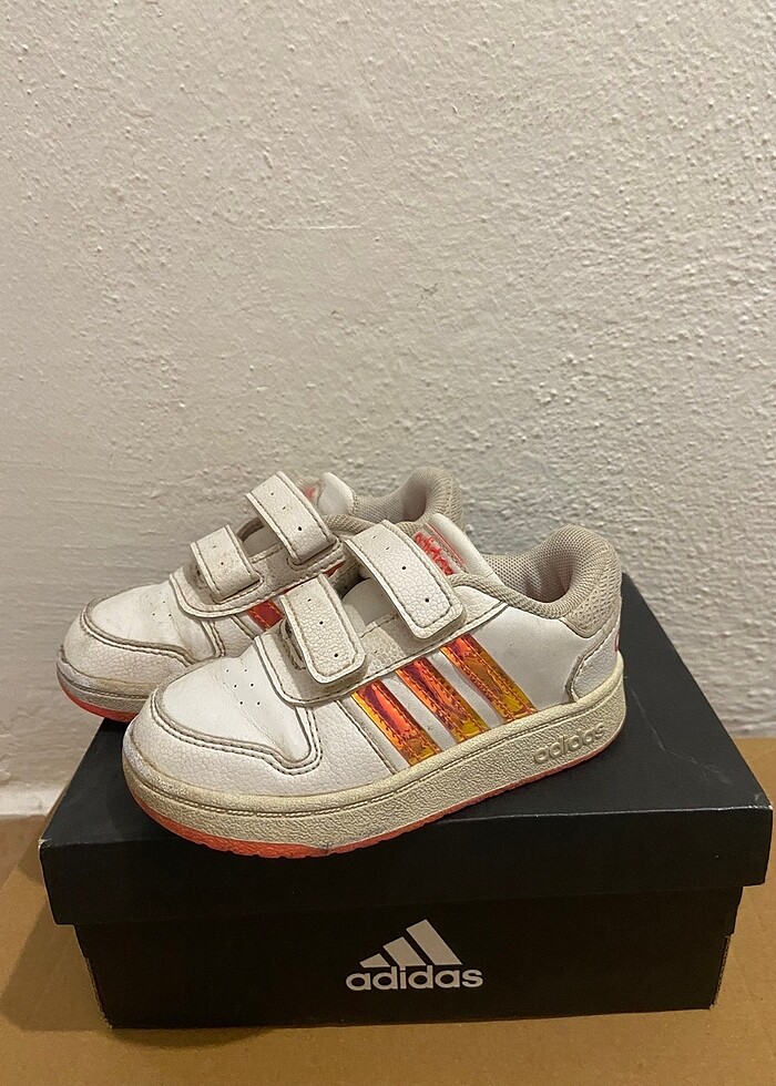 Orijinal adidas spor ayakkabı - Görsel 2