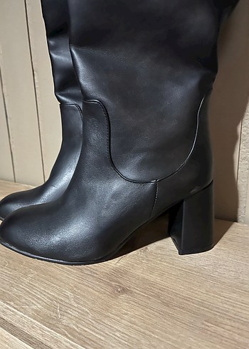37 Beden Kadın Siyah Deri Dizüstü Stiletto Çizme