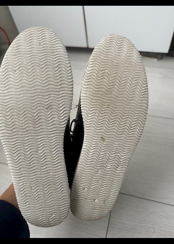 Siyah Deri Topuklu Kadın Klasik Ayakkabı - Görsel 5