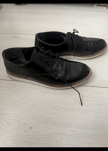 Siyah Deri Topuklu Kadın Klasik Ayakkabı - Görsel 2