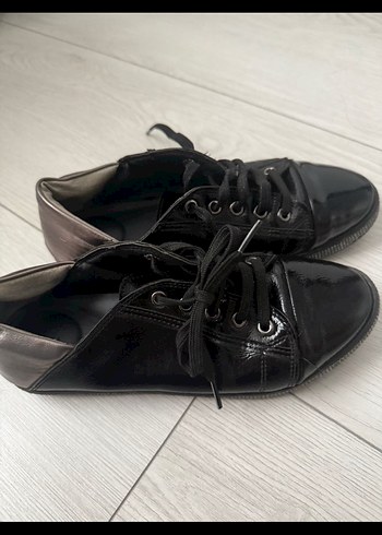 Siyah Bağcıklı Stiletto Topuklu Kadın Spor Ayakkabı - Görsel 3