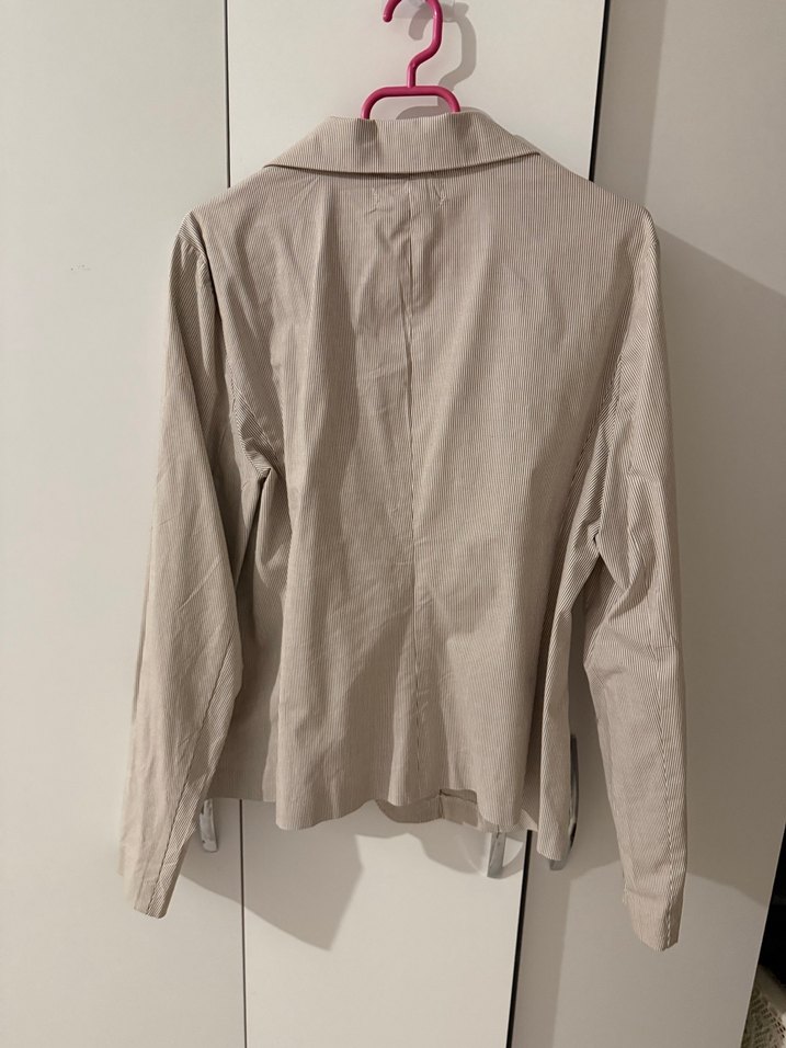 Bej Düğmeli Kadın Keten Blazer Ceket - Görsel 4