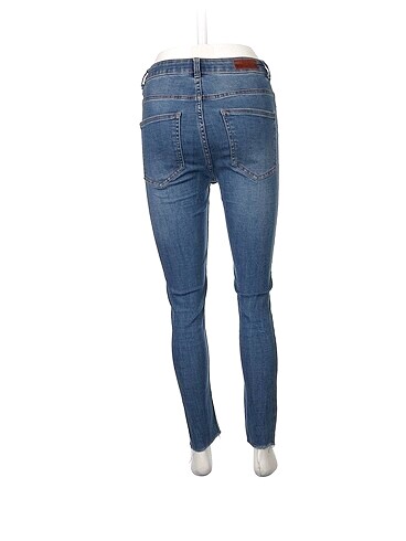 36 Beden Bershka Jean / Kot %70 İndirimli.