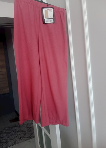 Pembe Midi Kadın Salaş Kumaş Pantolon