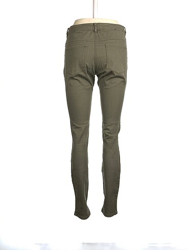 38 Beden hmd yuppi Jean / Kot %70 İndirimli.
