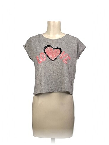 LC Waikiki T-shirt %70 İndirimli.