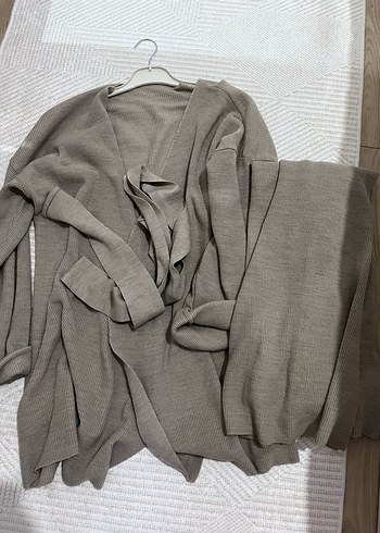 Bej Kemerli Uzun Kollu Kadın Takım - Görsel 4