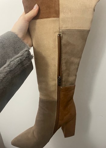 Bej Süet Tokalı Dizüstü Kadın Bot - Görsel 4