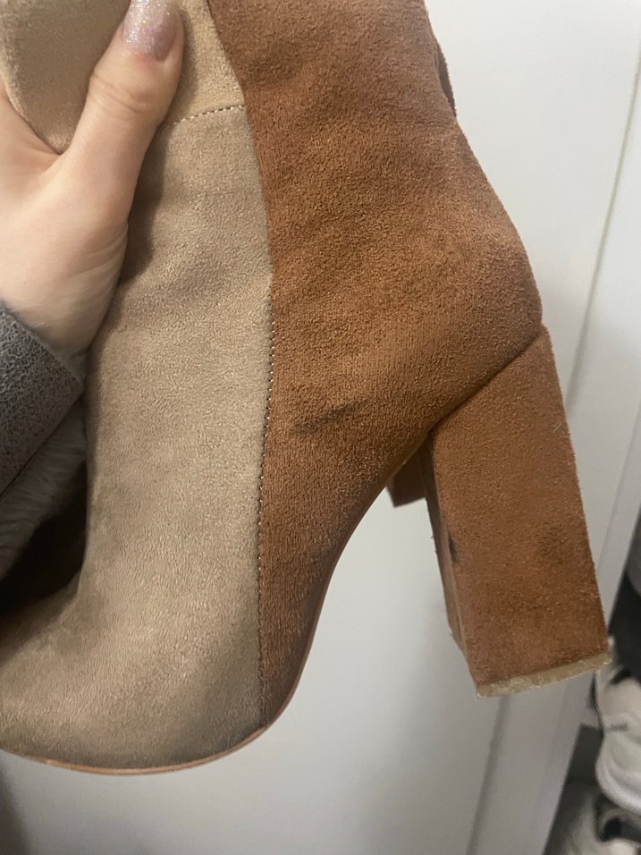 Bej Süet Tokalı Dizüstü Kadın Bot - Görsel 5