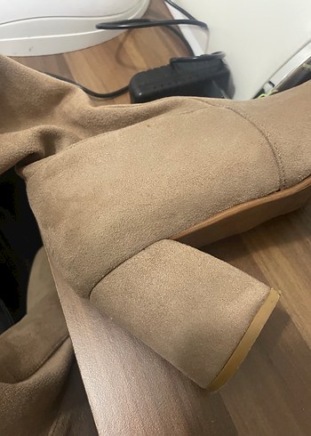 Bej Süet Dizüstü Topuklu Kadın Çizme - Görsel 5