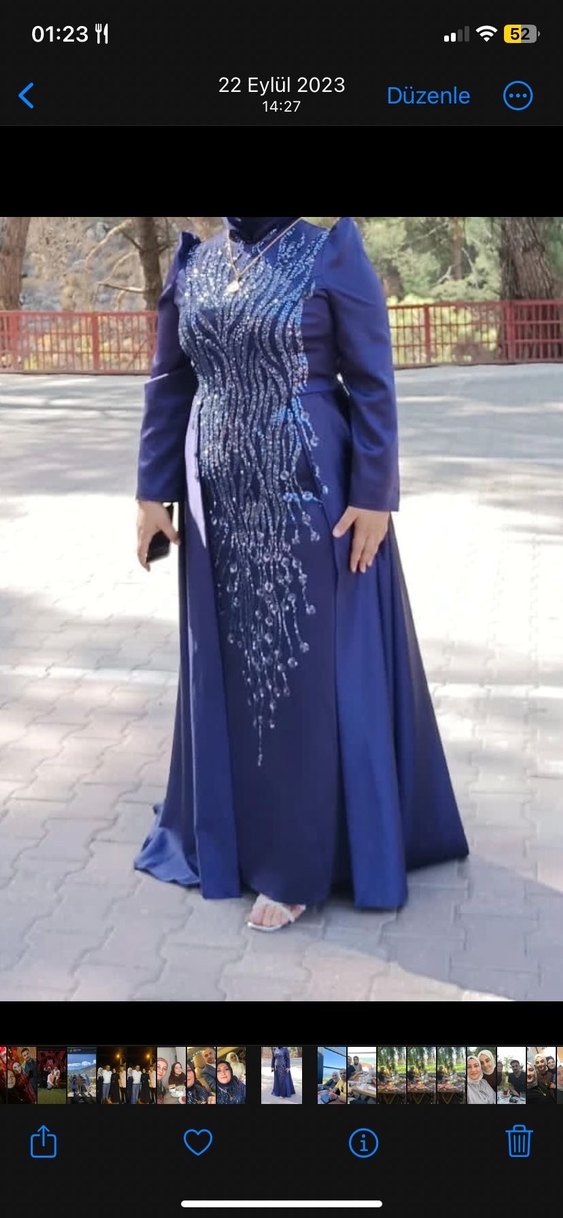 Uzun Kollu lacivert Nakışlı Abiye Elbise şal dahil - Görsel 2