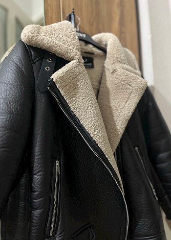Stradivarius deri kürklü biker ceket - Görsel 2