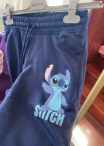 12-13 Yaş Beden Disney Kız Çocuk Stitch Nakışlı Denim Sweatpant