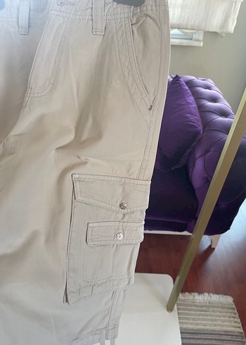34 Beden Bershka Bej Pamuklu Kemerli 34 beden Bayan Şort