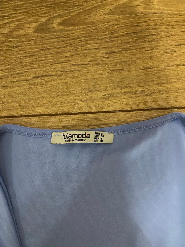 Mavi Pilili Kısa Kollu V Yaka Bluz - Görsel 2