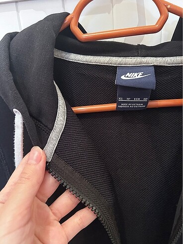 xs Beden siyah Renk Nike Kapüşonlu Siyah Pamuklu Hırka