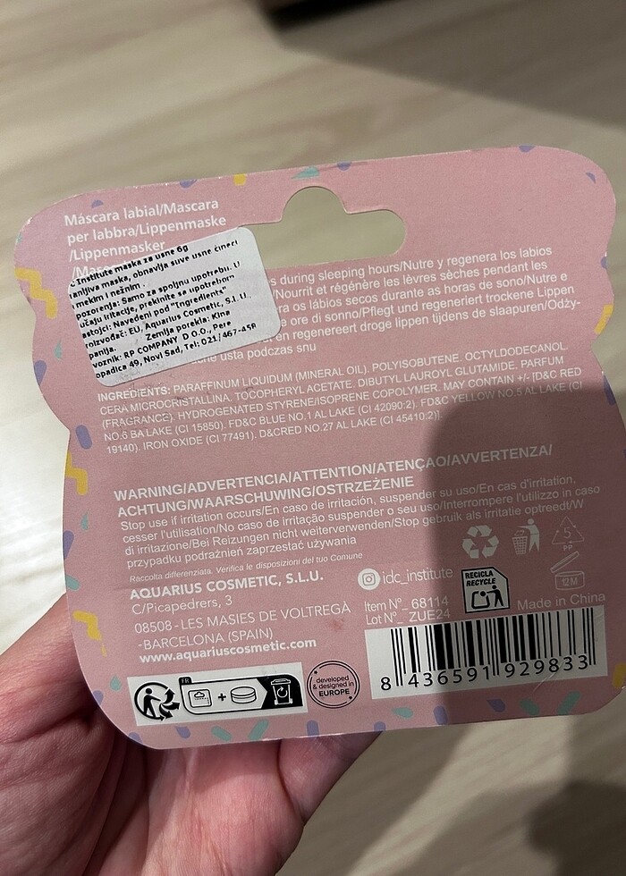 Kavanozda Dudak Balmı - Görsel 2